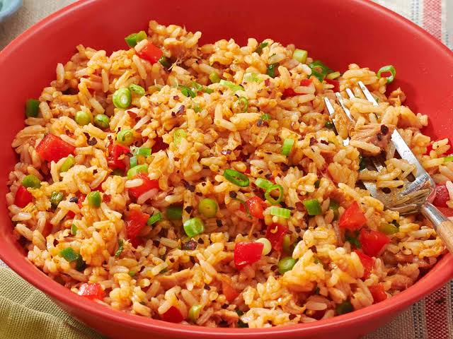Rice With Tuna sauce